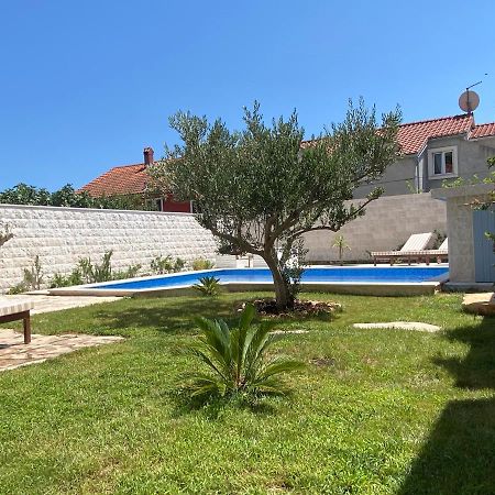 Villa Mediterra Garden&Pool Bol Esterno foto