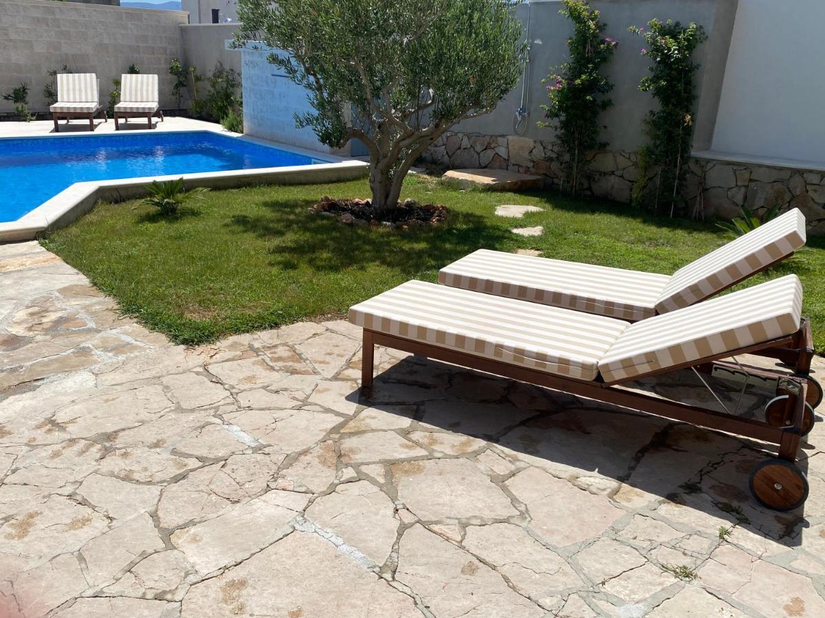 Villa Mediterra Garden&Pool Bol Esterno foto