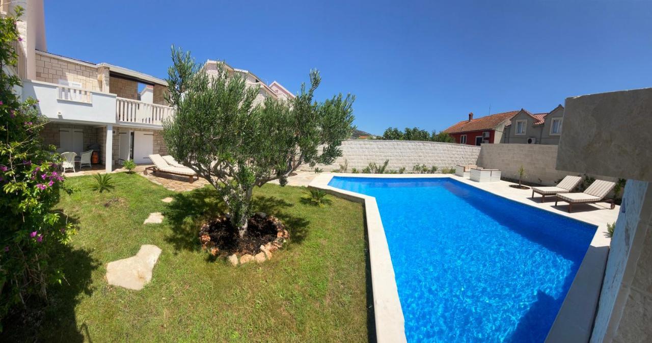 Villa Mediterra Garden&Pool Bol Esterno foto